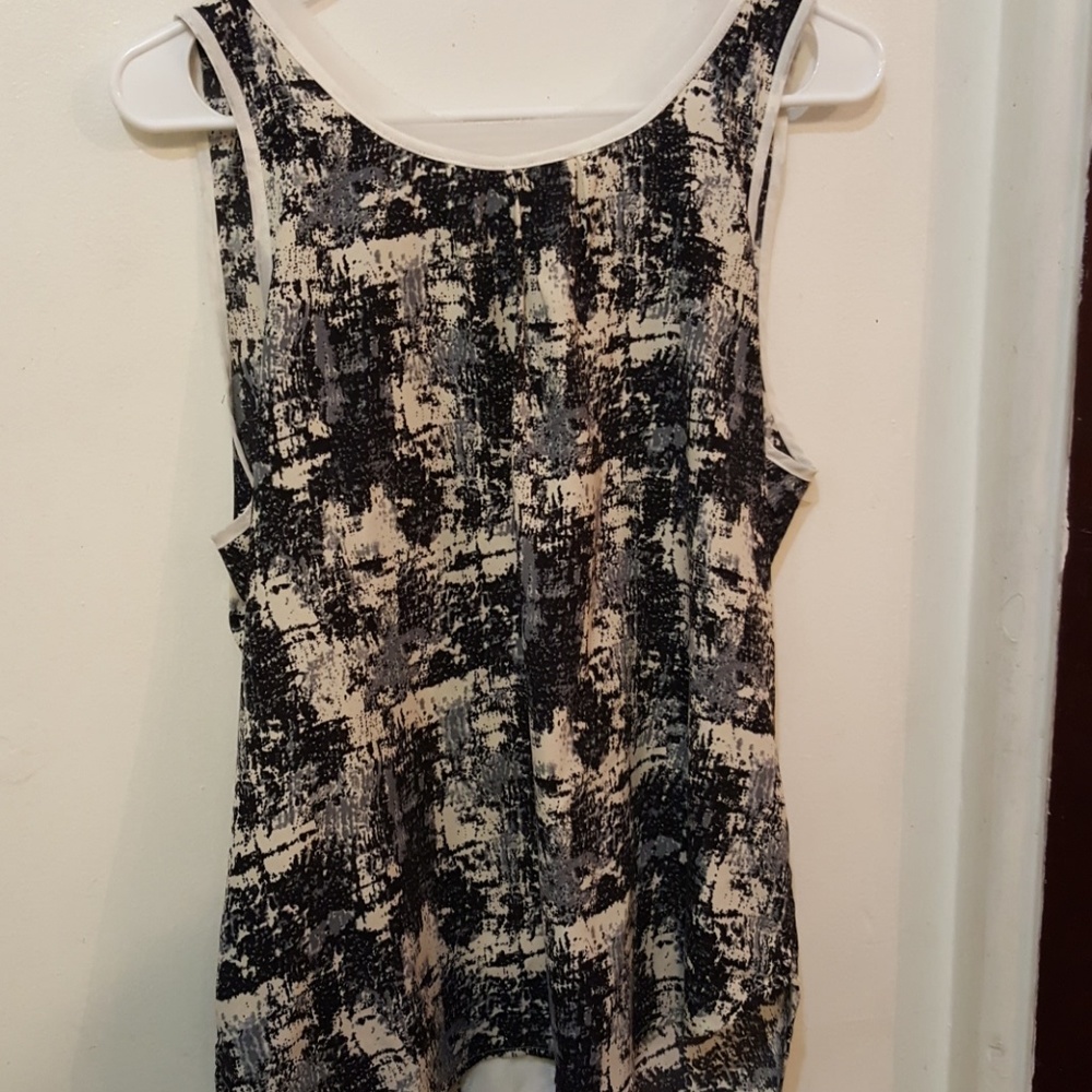 Pleione white and black print top
